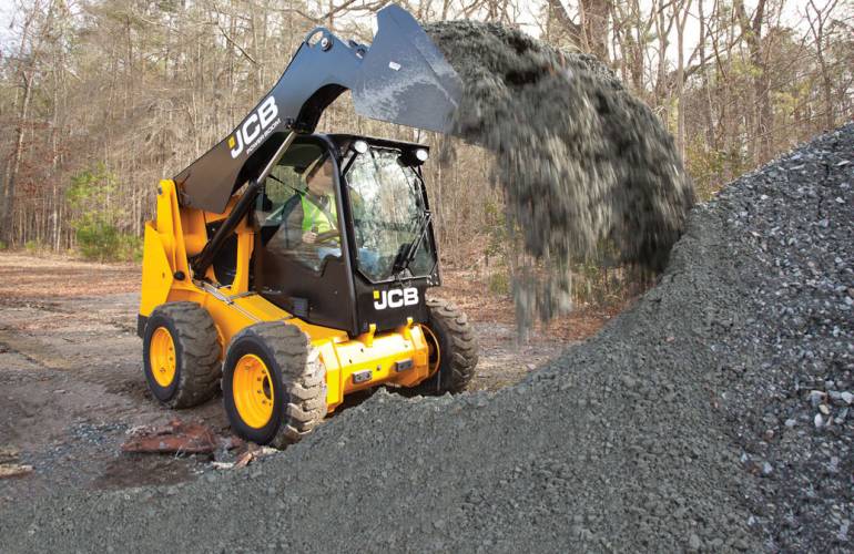JCB 330